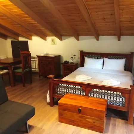 Archontiko Kertezis Pensión Kértezi