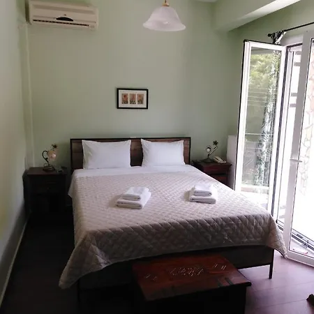 Archontiko Kertezis 招待所 Kértezi