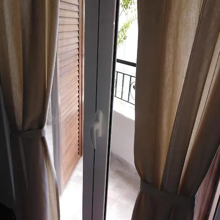 Archontiko Kertezis 3*