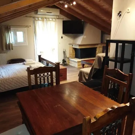 Archontiko Kertezis 招待所 Kértezi