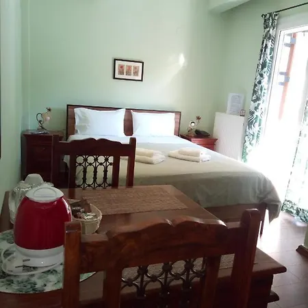 Archontiko Kertezis Kértezi